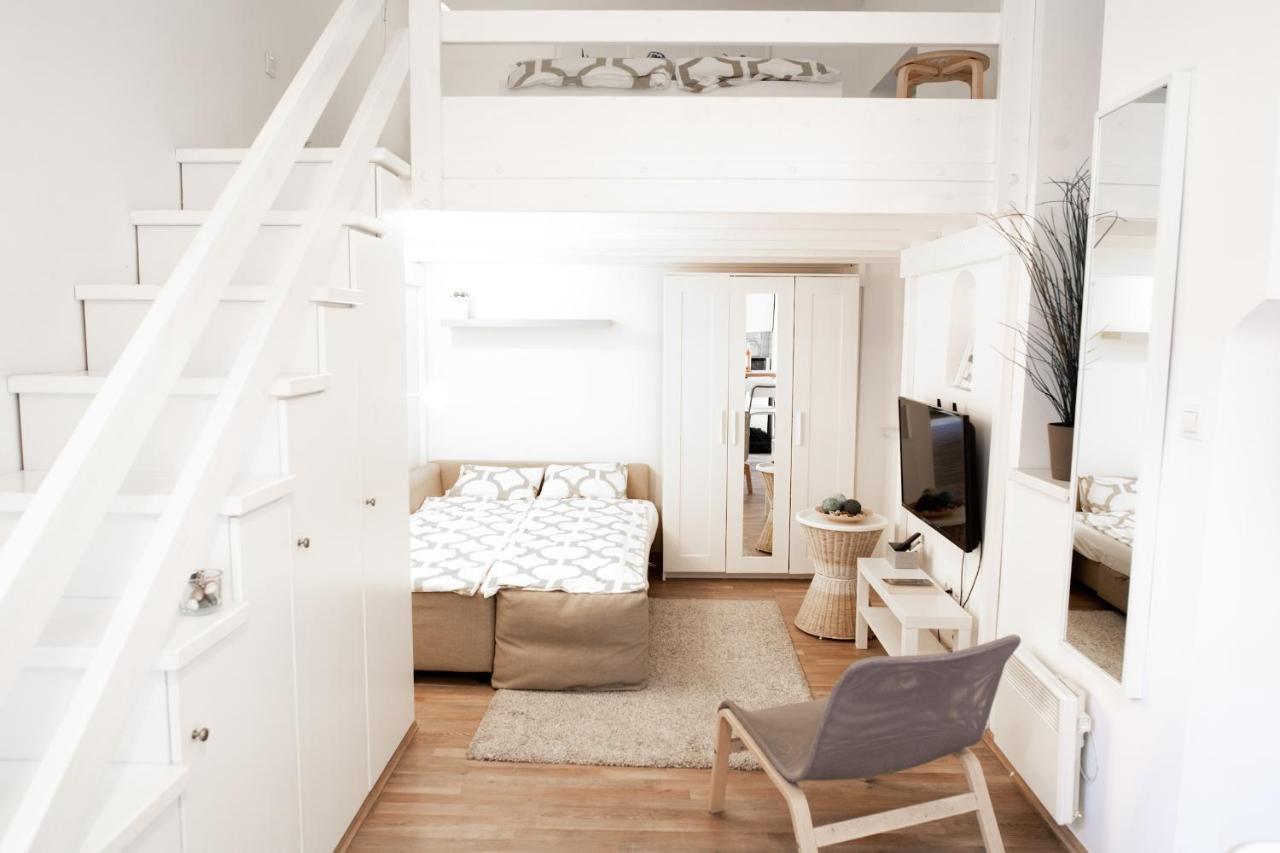 N28 Studio Apartment In Andrassy Boulevard. Budapeste Exterior foto